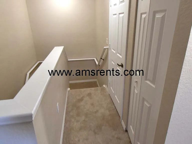 4601 Yellowgold Rd W #8-102 — Photo 16