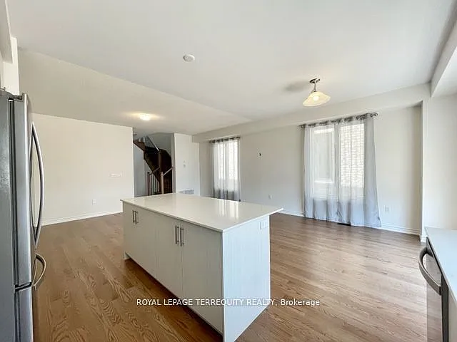 142 Shepherd Dr — Photo 8