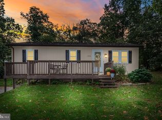 2270 Rissermill Rd, Mount Joy, PA 17552