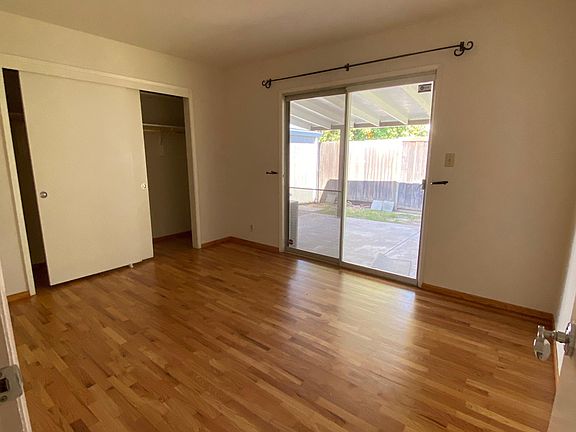 5th image of 570 Monica Ln