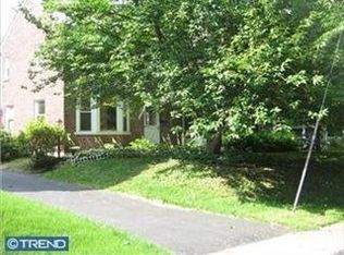 7524 Brookfield Rd, Elkins Park, PA 19027