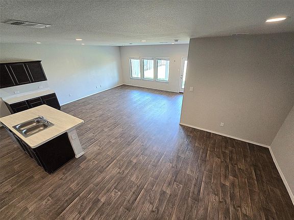 3rd image of 20811 Olive Leaf St