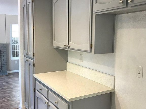 5th image of 8523 Sunnybrae Dr