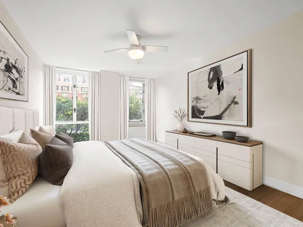 225 Rector Place image 11 of 27