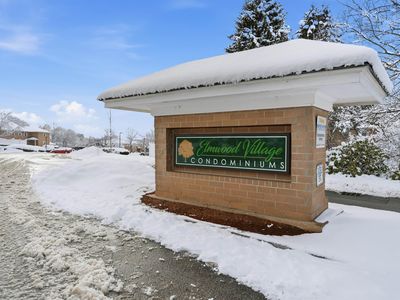 804 Elmwood Drive, Hudson, NH, 03051