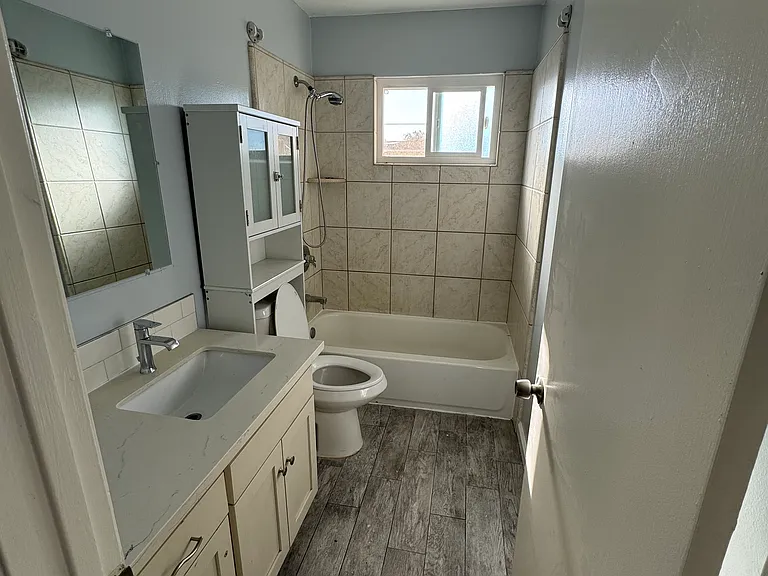 1077 Topaz Ave #17 — Photo 13