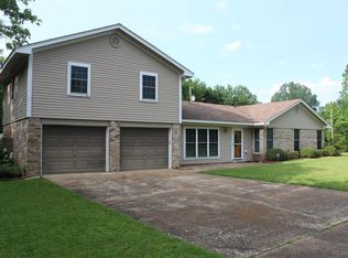 123 Thurlow Dr, Columbus, MS 39702