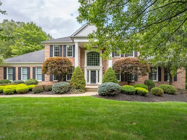 873 Ridgewood Blvd, Hudson, OH 44236