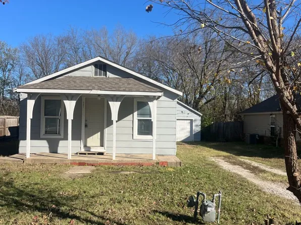 721 N 9th St, Collinsville, OK 74021