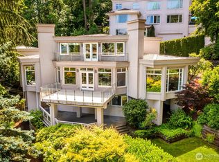 3930 95th Ct SE, Mercer Island, WA 98040