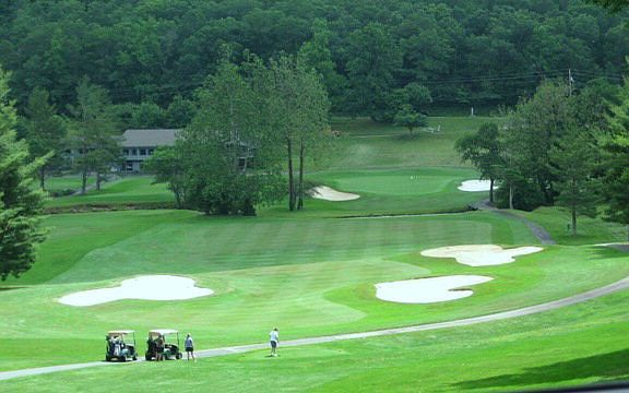 4th image of 286 Fairway Loop