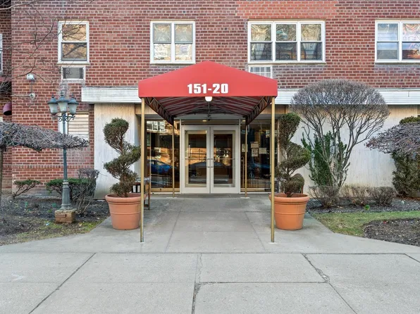 151-20 88th Street #5M, Howard Beach, NY 11414