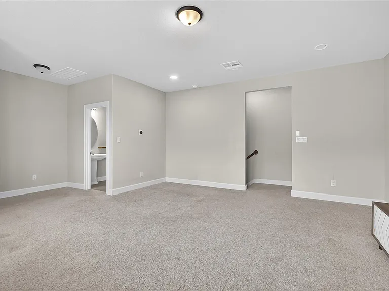 3371 Vasquez Pl — Photo 24