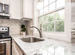 9 Harrison St, Stoneham, MA 02180