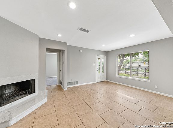 3rd image of 2430 Rawhide Ln