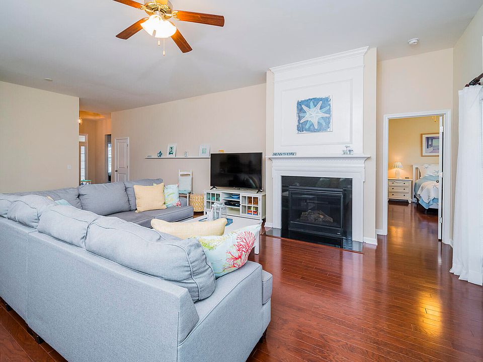 265 Cable Lake Circle, Carolina Shores, NC 28467 Zillow