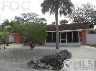 180 Jefferson St, Fort Myers Beach, FL 33931