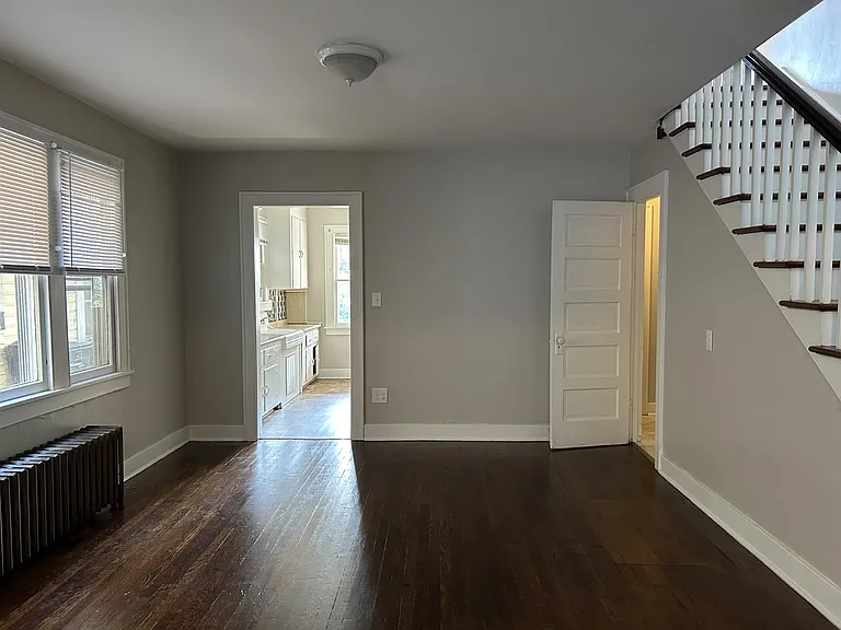 712 S Cameron St — Photo 6