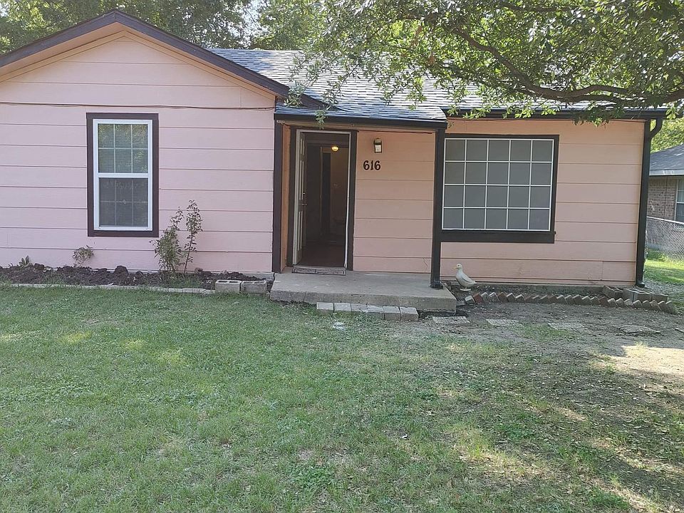 1st image of 616 Kimbrough St