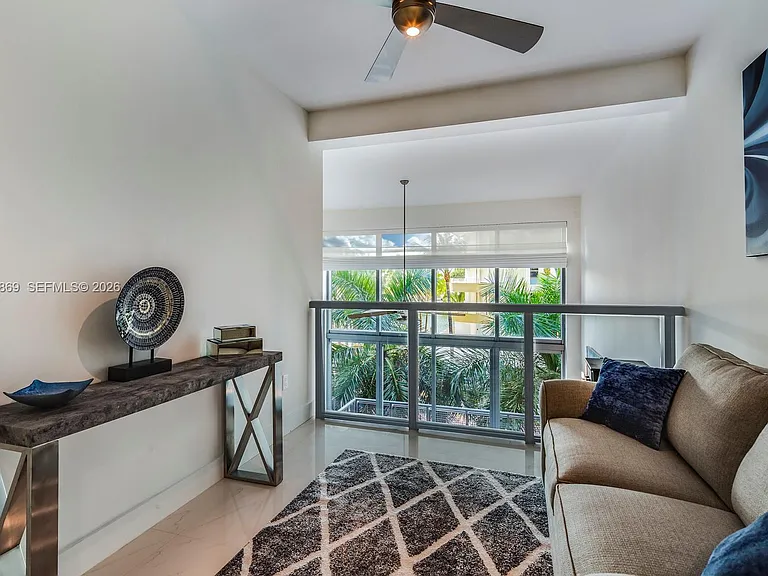 6000 Collins Ave #346 — Photo 11