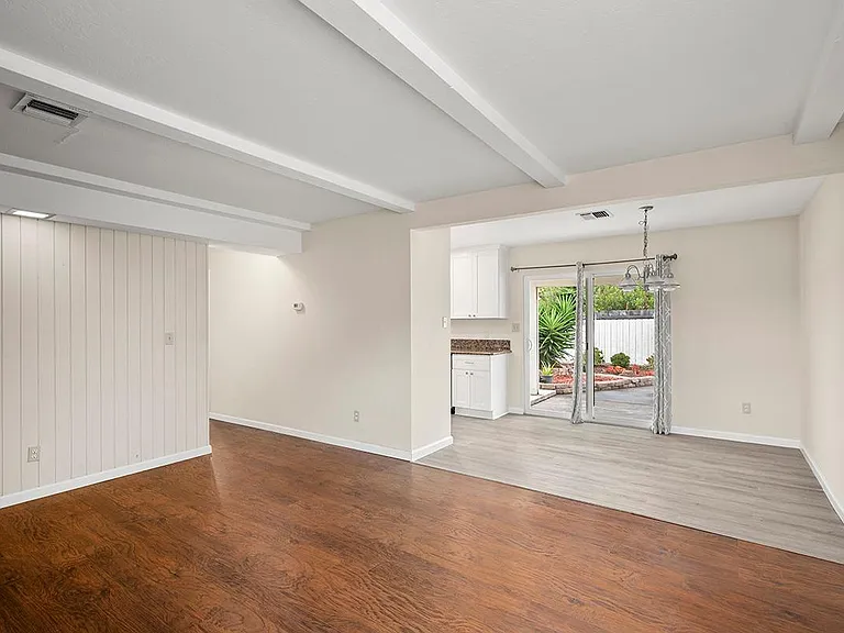 4148 Cole Way — Photo 7