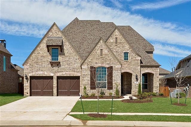 1st image of 936 Highpoint Way