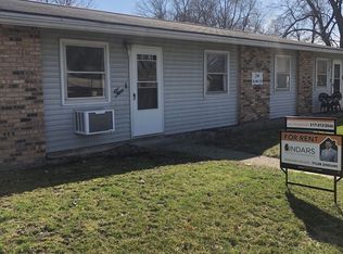 214 W West St UNIT 2, Georgetown, IL 61846