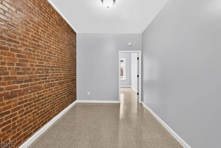 5 Monroe St #1 — Photo 6