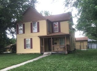 702 SW Watson Ave, Topeka, KS 66606