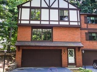 101 Trailside Dr, Sewickley, PA