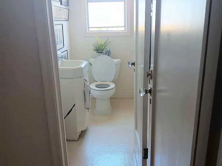 6112 Orchard Ave — Photo 29