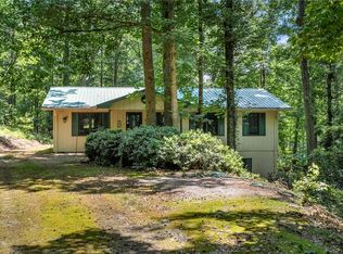 1029 White Pine Ln, Townville, SC 29689