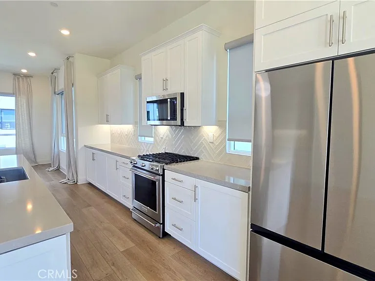 2245 Skylar Pl — Photo 6