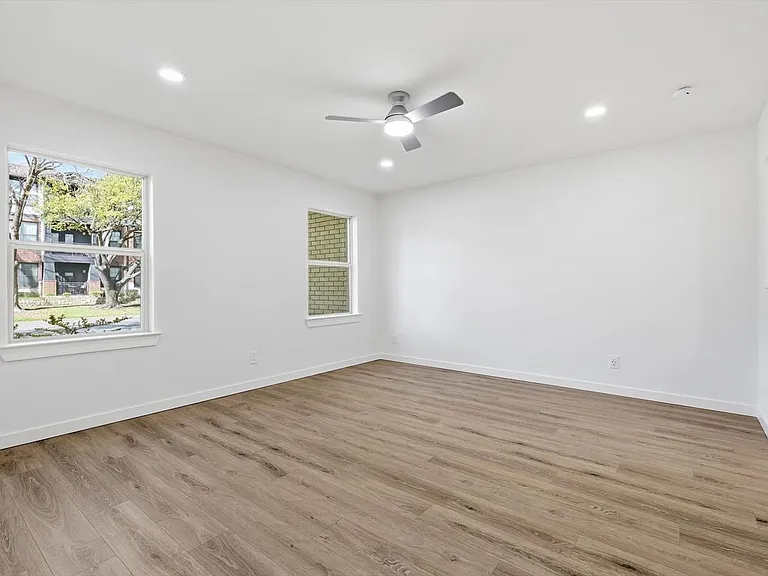 4816 Amesbury Dr #128 — Photo 30