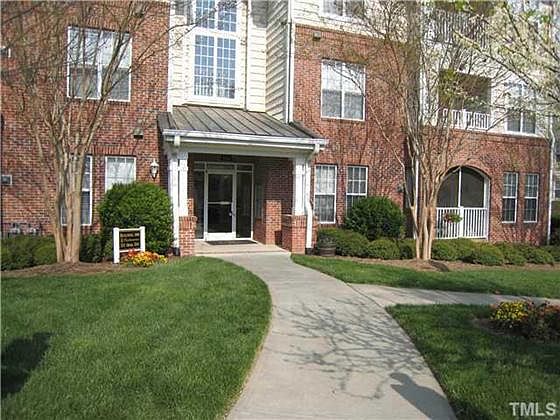 1st image of 332 Providence Glen Dr