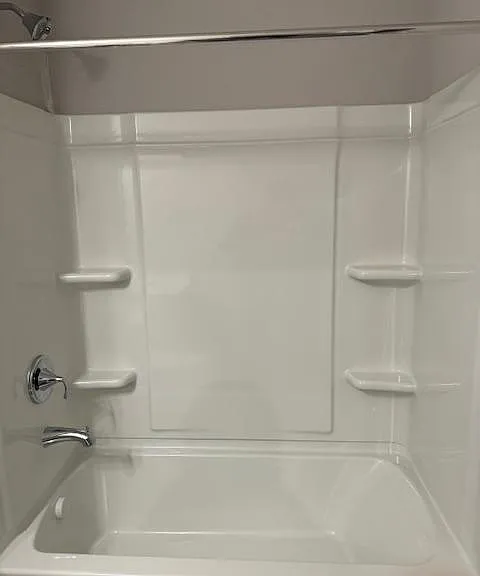 Mustang Cir — Photo 19