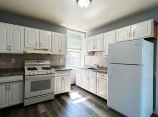 35 W 29th St #12E, Bayonne, NJ 07002