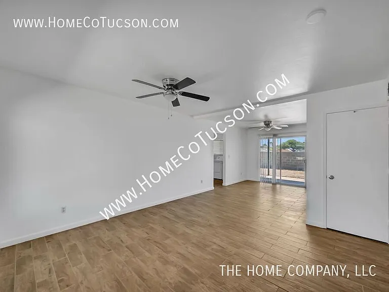 2349 S Saddleback Ave — Photo 8