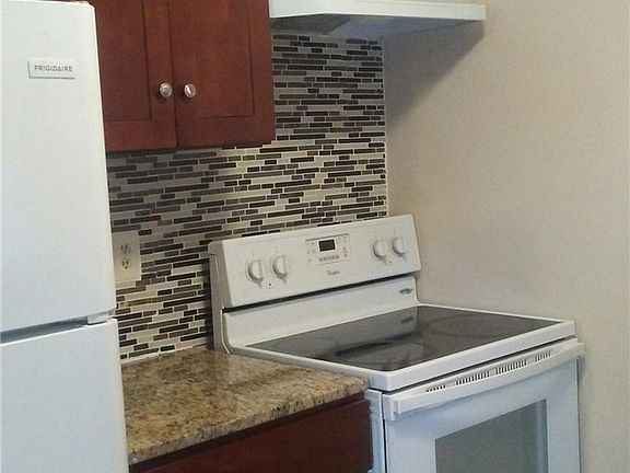 5th image of 4530 S Thompson Ave #4532