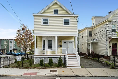 79 Derby St #2 Photo 1