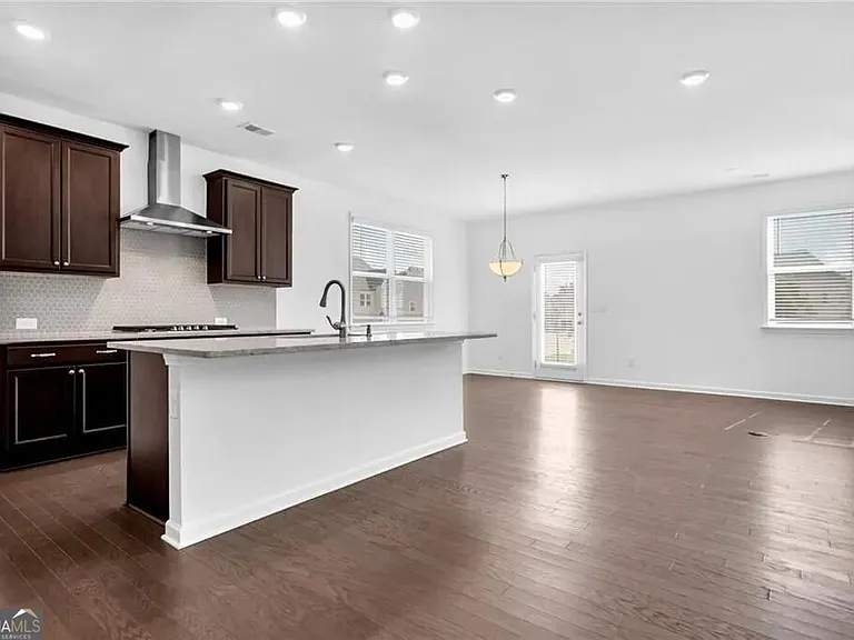 5930 Neisler Rd — Photo 11