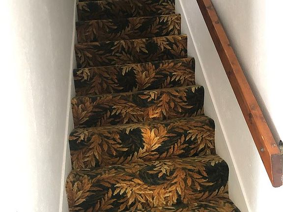 4th image of 5305 W River Dr NE