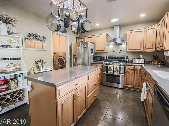 5th image of 6232 Valley Grove Ct