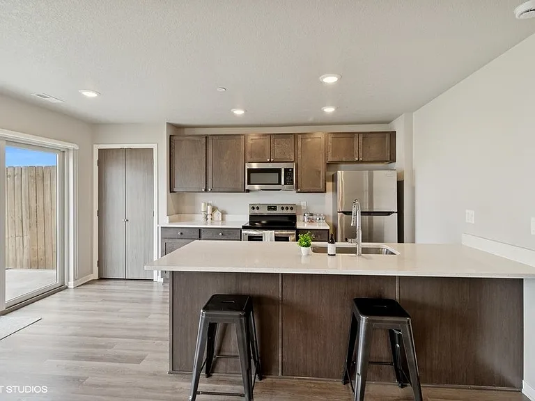 Edgeland Bondurant — Photo 8