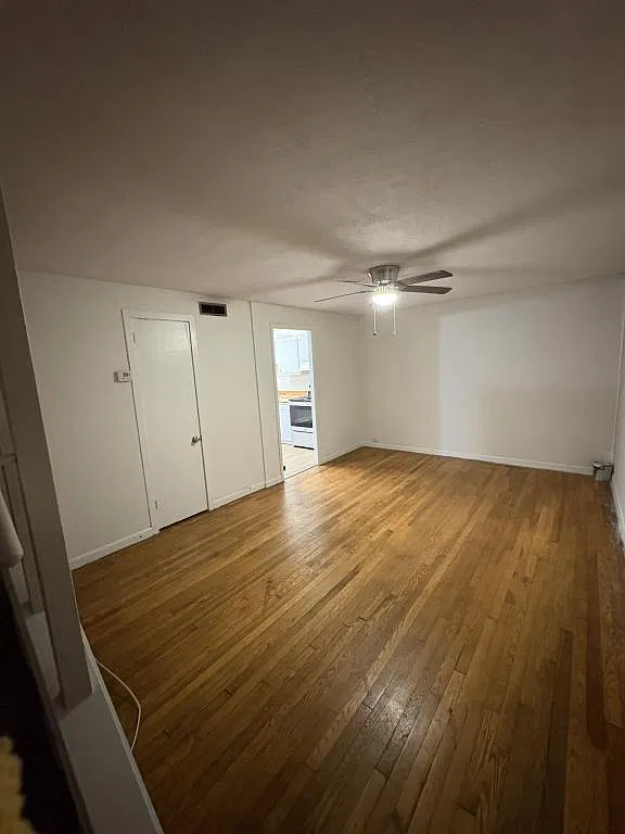 115 Tacoma Rd — Photo 1