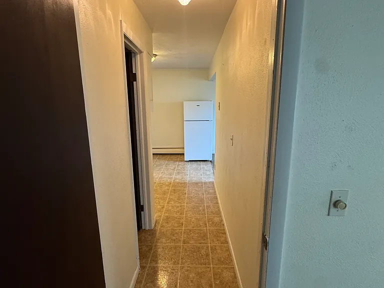 107 E Erie Ave #7 — Photo 6