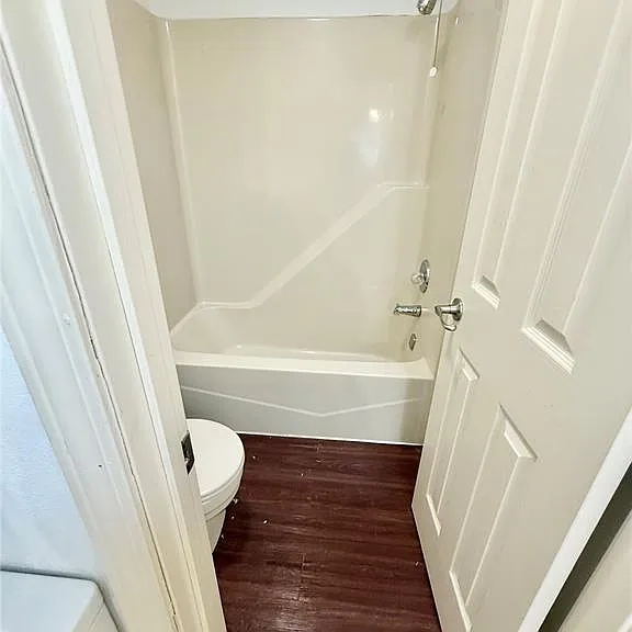 122 Ashley Dr — Photo 16
