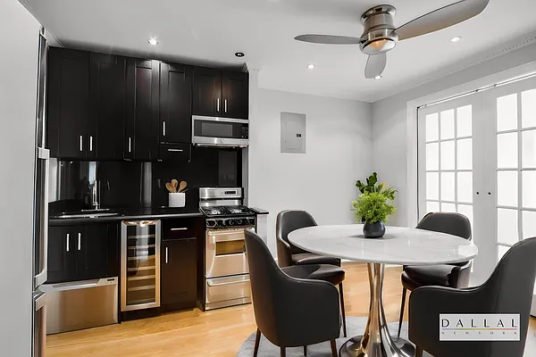 Rented by DALLAL | media 43