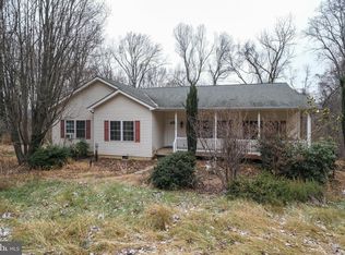 1195 Shangri La Rd, Bentonville, VA 22610