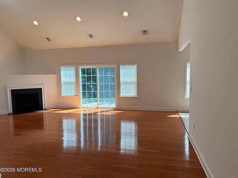 149 Birch Ave — Photo 3